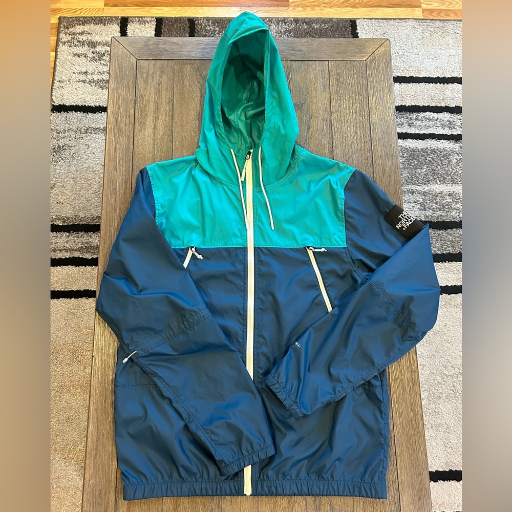 North Face Men’s Jacket Size Medium